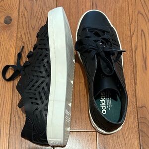 Brand New Adidas Women's Black and White Cutout Sneakers